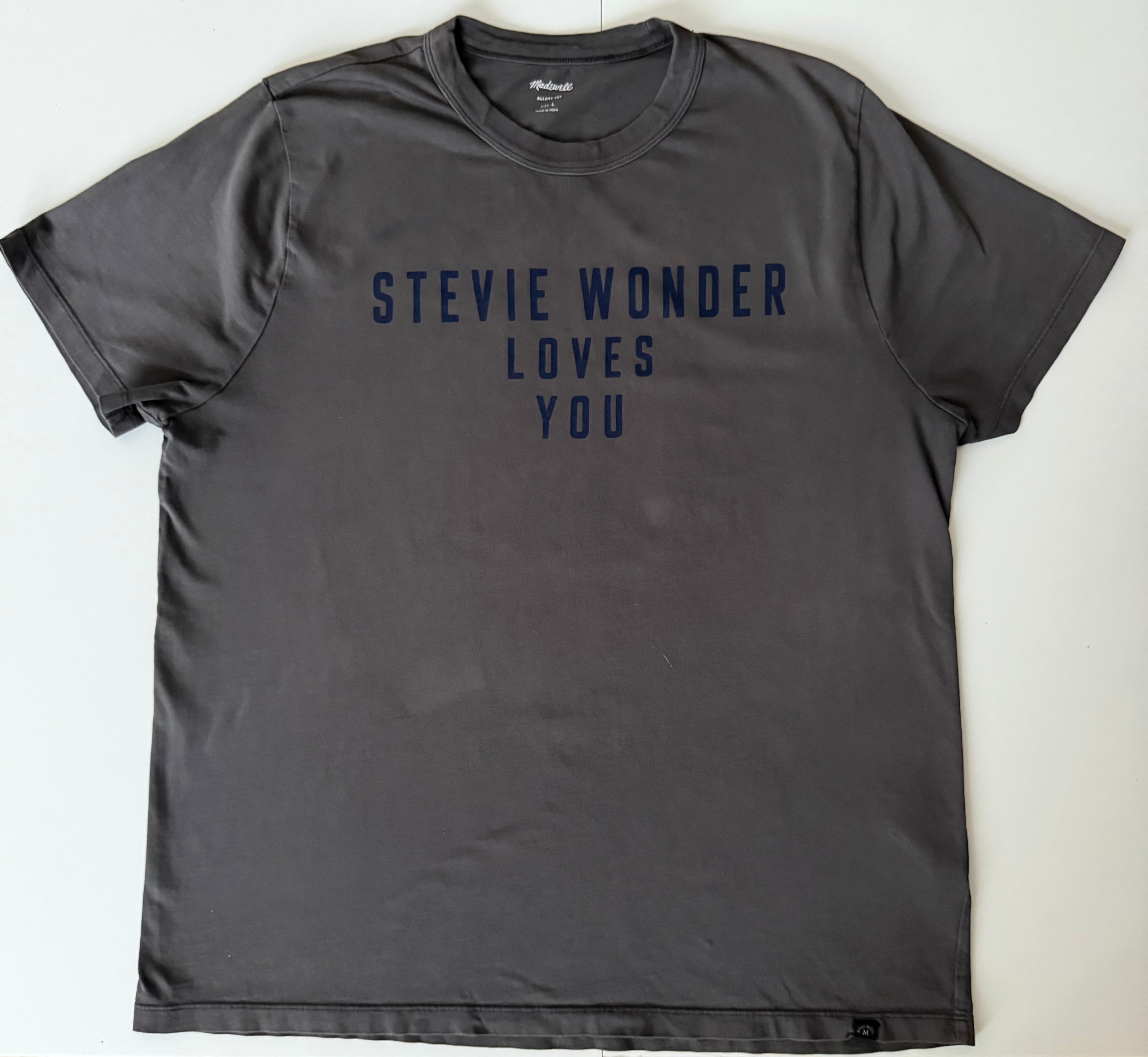 GRAY 001 — STEVIE WONDER LOVES YOU Charcoal Gray / L / G1