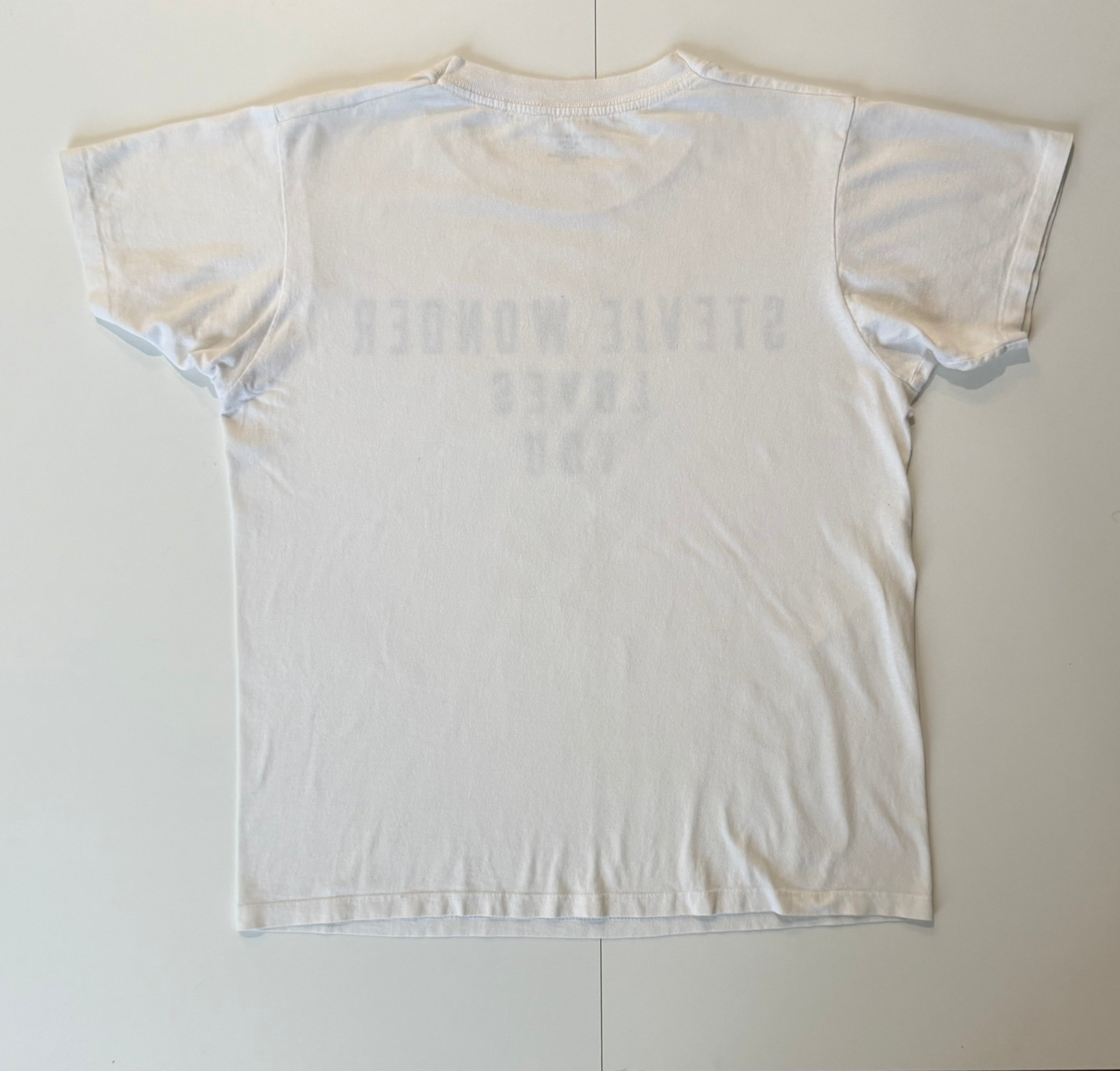 GRAY 001 — STEVIE WONDER LOVES YOU White Crop /W-L / G1